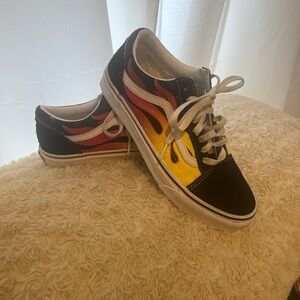 Vans Men's Old Skools Flames Size: 6.5
